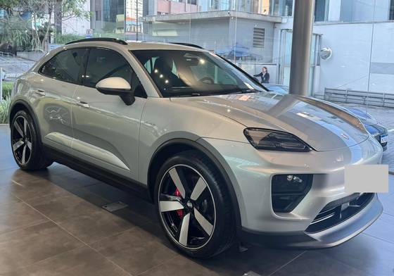 PORSCHE MACAN 4S ELÉTRICO PORSCHE MACAN 4S ELÉTRICO